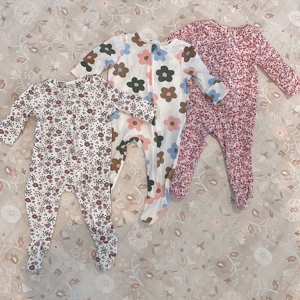 Cotton on baby zip romper